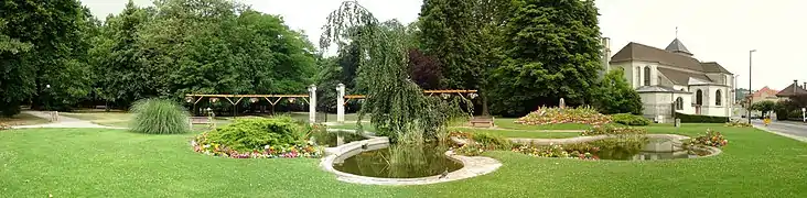 Church Saint-Germain and the Parc du Val-Ombreux