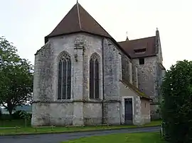 The church in Sury-près-Léré