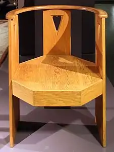Chair by Eliel Saarinen (1907–1908)