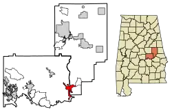 Location of Tallassee in Elmore County and Tallapoosa County, Alabama.