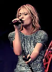 Haines performing at Ottawa Bluesfest in 2010