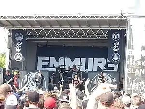 Emmure performing at Mayhem Festival 2014