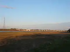 Wardleys Pub viewed from Wyre Estuary Country Park in Stanah, 2007. Looking southeast