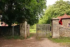 Gated entrance to Shotover Park