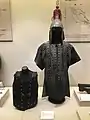 leather plated Dujeong-gap (right) armor, a variant of a pigabju.