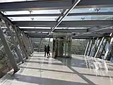 Footbridge connecting the platforms
