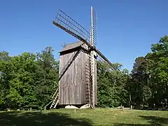 Ülendi windmill