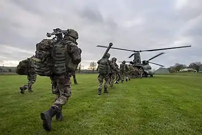 Paratroopers of 2ème REP during Exercise wessex storm