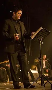 Fadel Chaker at a performance in 2008