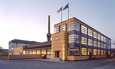 Fagus Factory, Alfeld, Germany, by Walter Gropius, 1911
