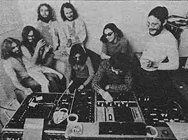 Faust at Wümme, 1971; back from left: Zappi, Péron, Sosna, Wüsthoff, Irmler, Meifert; front from left: Nettelbeck (producer), Graupner (engineer)