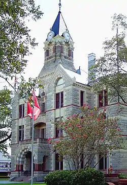 Courthouse facade from northeast (2006)