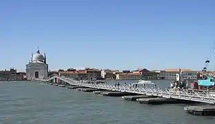Annual ephemeral bridge for the Festa del RedentoreCanal de la Giudecca