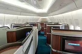 Image 49Cathay Pacific's first class cabin on board a Boeing 747-400 (from Wide-body aircraft)