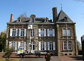 The town hall in Flesselles