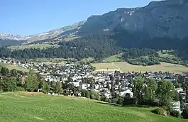 Flims Dorf under "Flimserstein"
