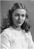 1945 photo of Flora May Slosson Wuellner, granddaughter of May Gorslin Preston Slosson