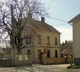 The town hall in Fontenois-la-Ville