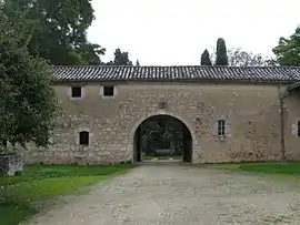 Entrance of the Château de Lauret