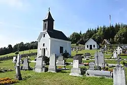 Naintsch chapel and cemetery
