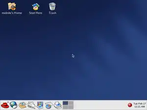 GNOME 2.2 on Red Hat Linux 9 (with no top panel)