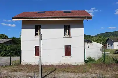 Old passenger building prior to removal