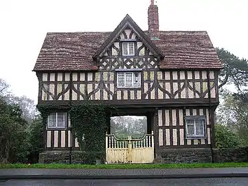 Gate House at Sion Mills