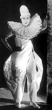 Swedish actor Gösta Ekman senior (1890-1938) as a whiteface clown in the play Han som får örfilarna (He Who Gets Slapped) by Leonid Andreyev (1926)