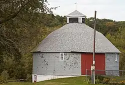 George Apfel Round Barn