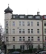 Nr. 19: Rental house on the corner of Türkenstraße