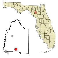 Location in Gilchrist County and the state of Florida