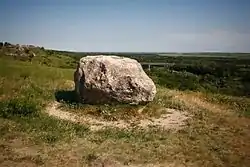 A glacial boulder in Nizhnekhopyorsky Nature Park in Kumylzhensky District