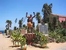 Image 32Monument near the Maison des Esclaves on Gorée Island. (from History of Senegal)