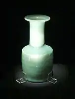 Southern Song dynasty celadon vase with dish shaped mouth, Longquan celadon