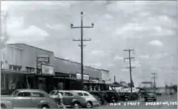 Main street/U.S. 80 in Greggton, circa 1947