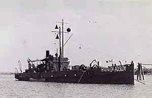 HMAS Kinchela at Brisbane in 1944