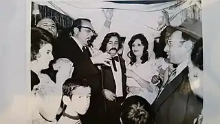 Hakham Uriel officiating a wedding. Tehran, 1975.