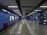 Line 2 concourse