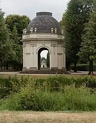 Monumental house (Eckpavillon an der Graft) in Hanover