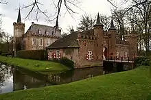 Henkenshage Castle as seen from the front