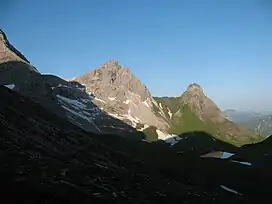 Hochrappenkopf (2460 m, left)