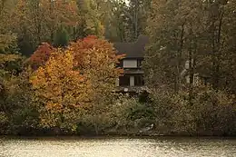 Residence located on the lake