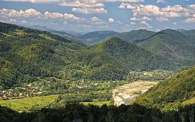 Village in the Ivano-Frankivsk Oblast