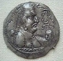 Silver drachm of Khingila (mature portrait), Bactrian legend: χιγγιλο αλχοννο "Khiggilo Alchono".