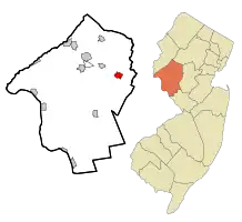 Map of Whitehouse Station highlighted within Hunterdon County. Right: Location of Hunterdon County in New Jersey.