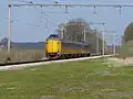 Unrefurbished set 4085 approaching Deventer from Zwolle.