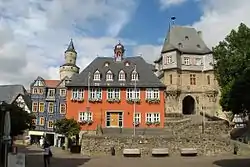 Rathaus, entrance to the castle and Hexenturm