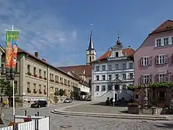 Market square with St. Vitus, town hall and Marienbrunnen