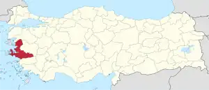 İzmir highlighted in red on a beige political map of Turkeym