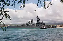 JDS Asakaze entering Pearl Harbor on 19 June 2006.